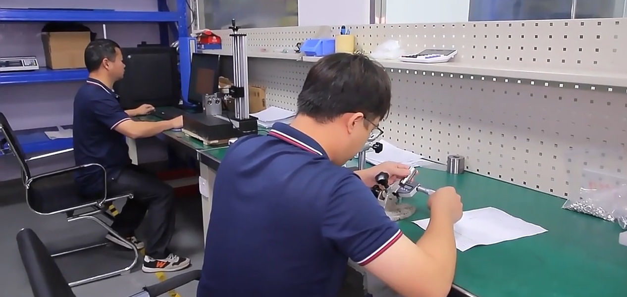 Dongguan Zhongwei Metal Products Co., Ltd خط تولید تولید کننده