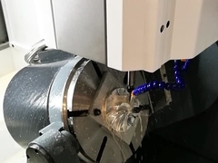 فلز با دقت بالا 5 محور CNC ماشینکاری فولاد ضد زنگ مس آلومینیوم محور خانه