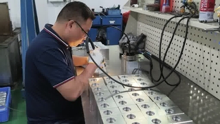 جداسازی دستی بلوک های شیر هیدرولیک که از عبور روغن صاف اطمینان می دهد